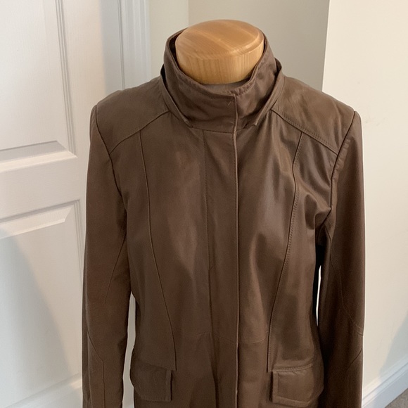 leather coat by Danier - Picture 6 of 10